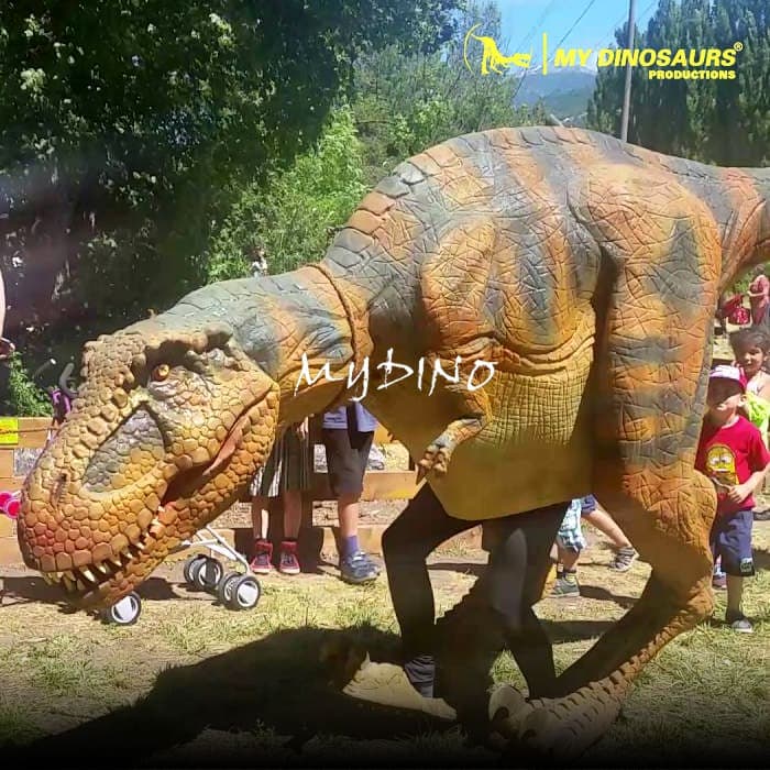 DC-050室內(nèi)外舞臺互動恐龍表演服