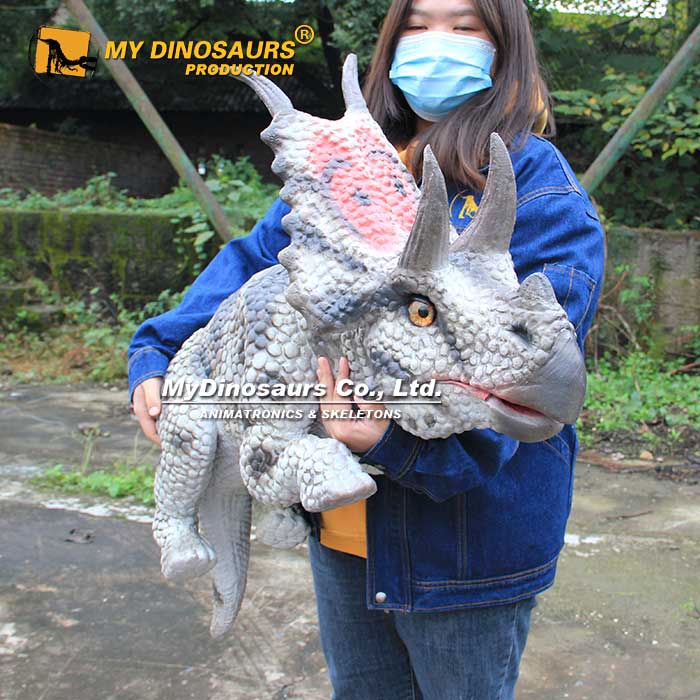 DZ-007 皮套手偶專業(yè)設計定制品質(zhì)保證