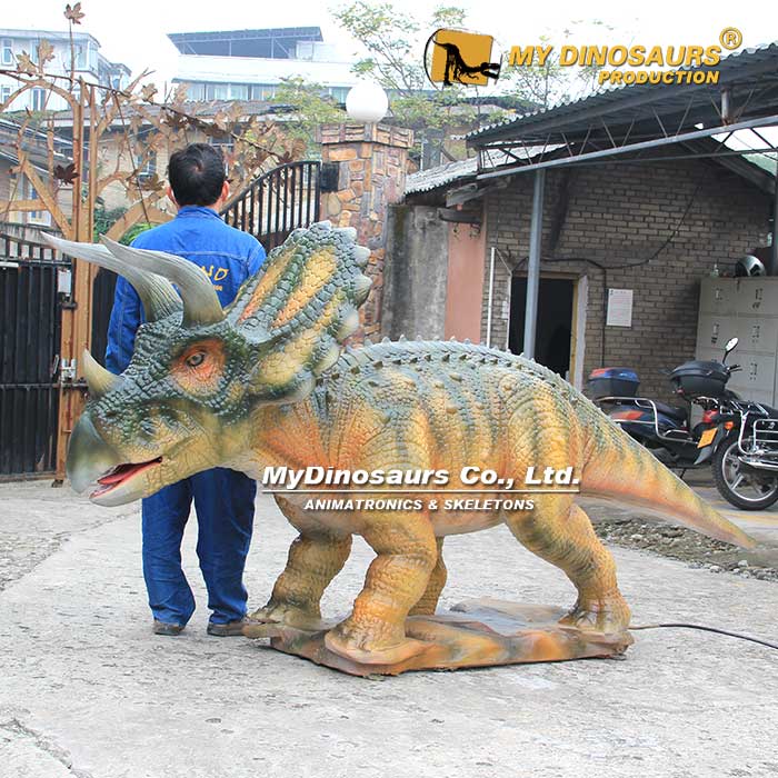 AD-263 三米長仿真定制三角龍模型 電動(dòng)發(fā)聲可做動(dòng)作恐龍裝飾擺件玩具