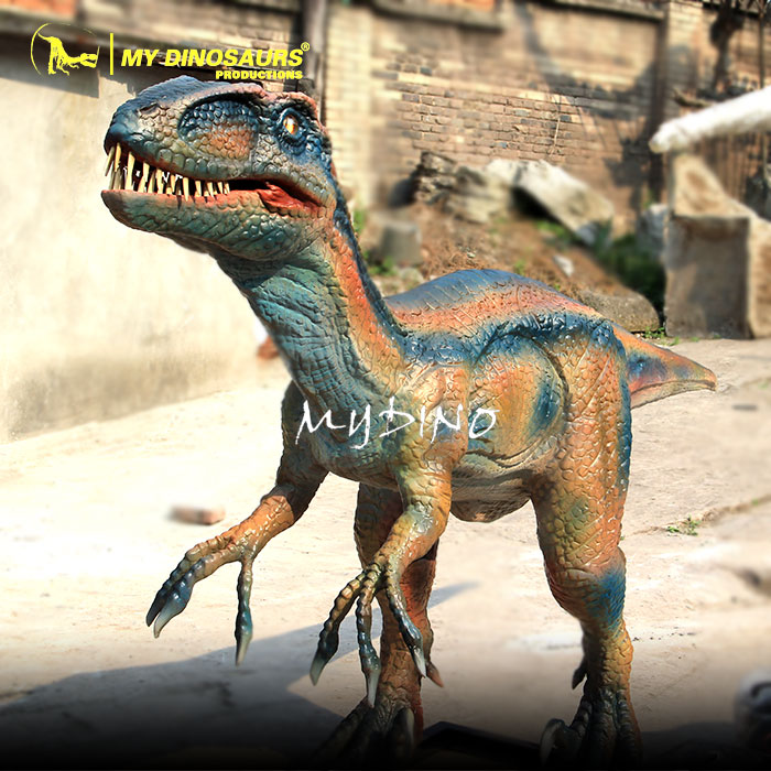 Animatronic-Dinosaur-Velociraptor
