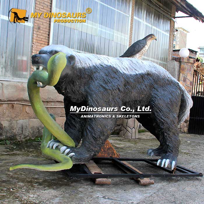Honey-Badger-and-snake-statue-1