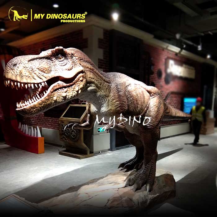 Realistic-Dinosaur TREX-1