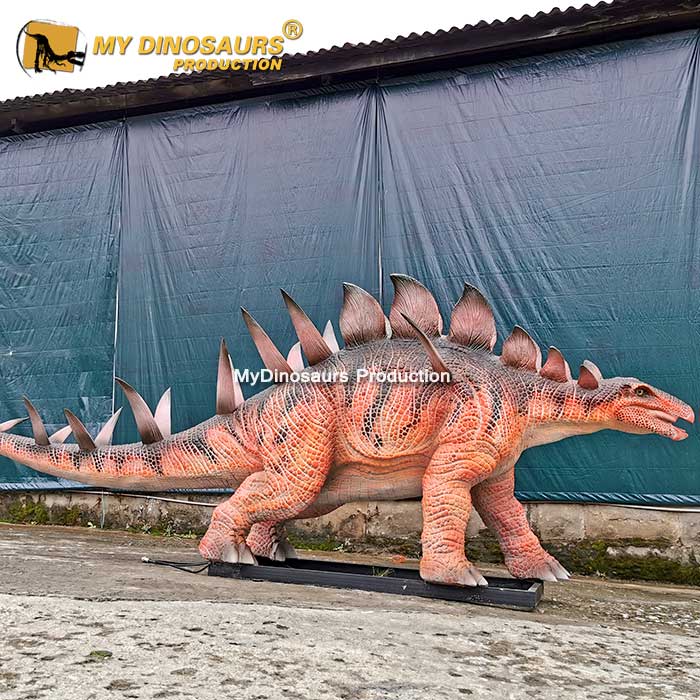 Realistic-Kentrusaurs-model-1