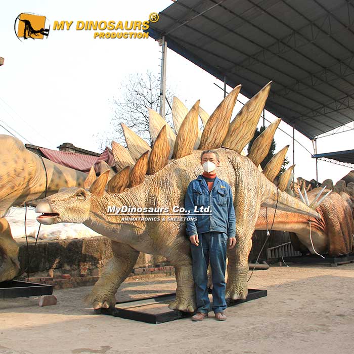 Animatronic-Stegosaurus-1