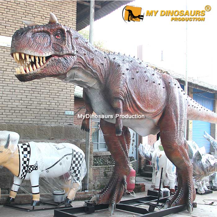 Carnotaurus-animatronic-2