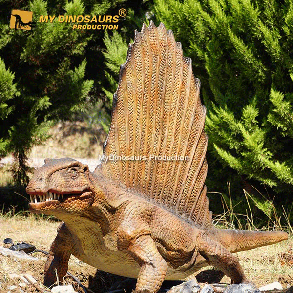 animatronic-dinosaur-Dimetrodon-1.gif