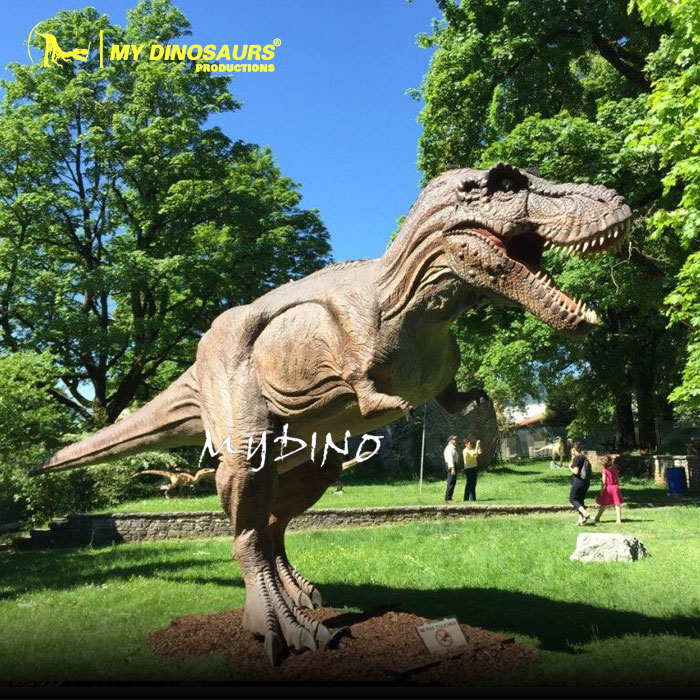 Life-size-T-REX