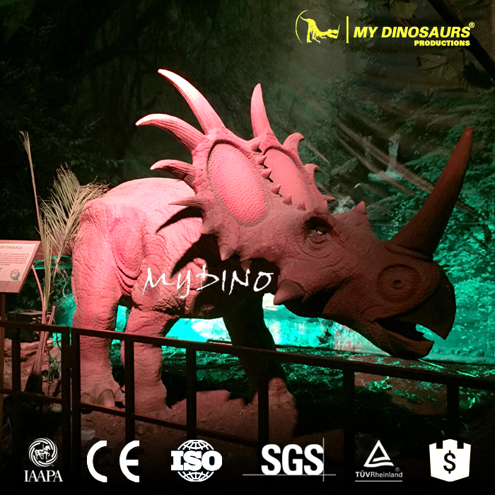 kids-outdoor-dinosaur