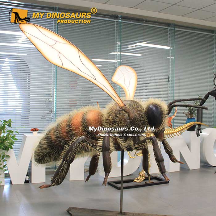 Large-worker-bee