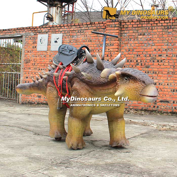 Animatronic-Ankylosaur-ride-1