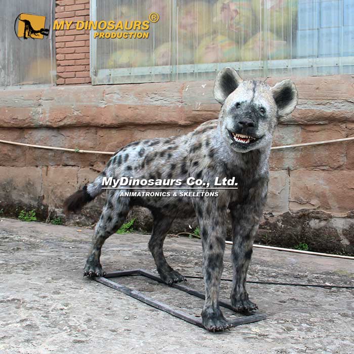 Animatronic-Hyena-1