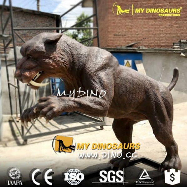 劍齒虎骨架模型.png