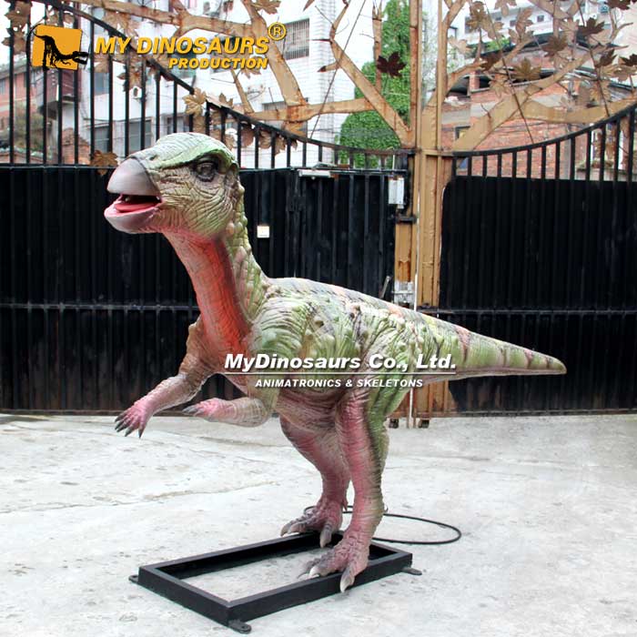 Animatronic-Leaellynasaura-3