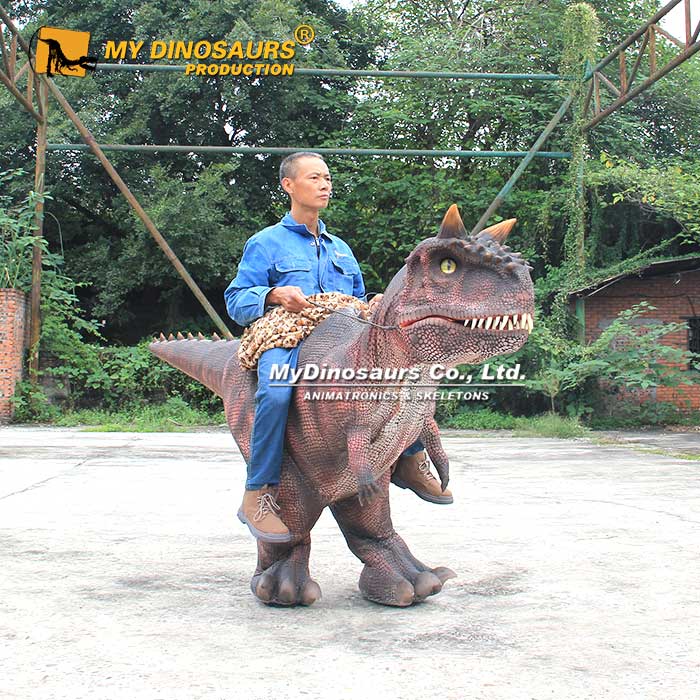 walking-Centaurus-Suit-3