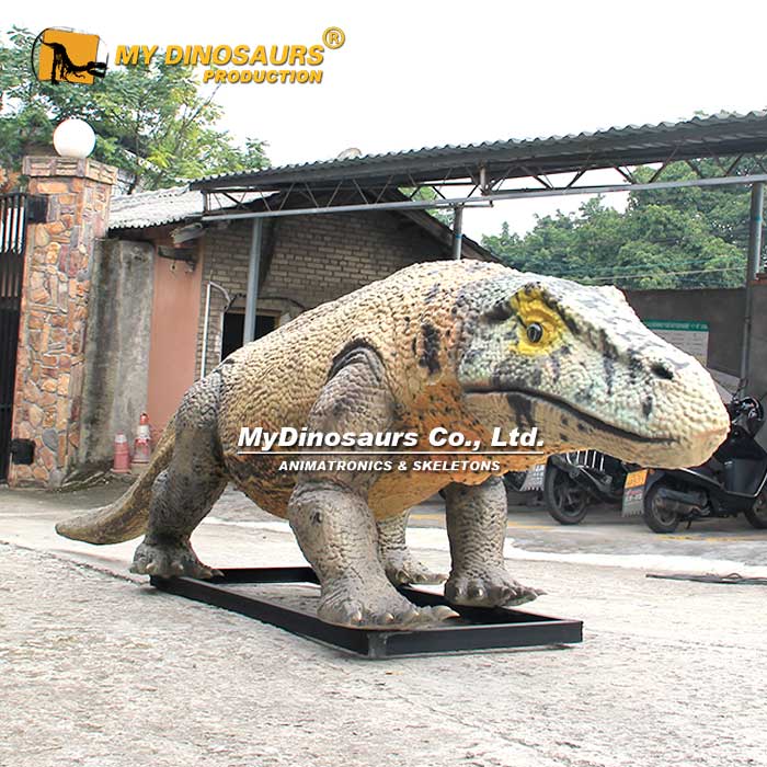 Animatronic-Megalania-3
