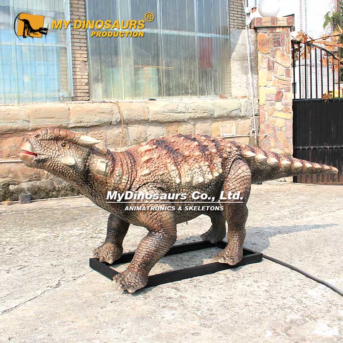 animatronic-Minmi-dinosaur-3