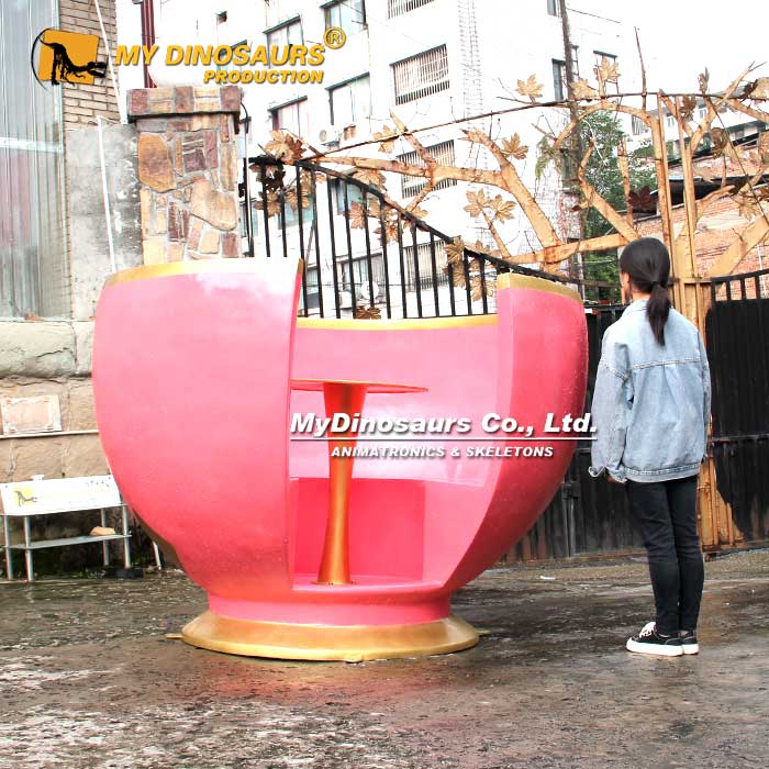 tea-cup-statue