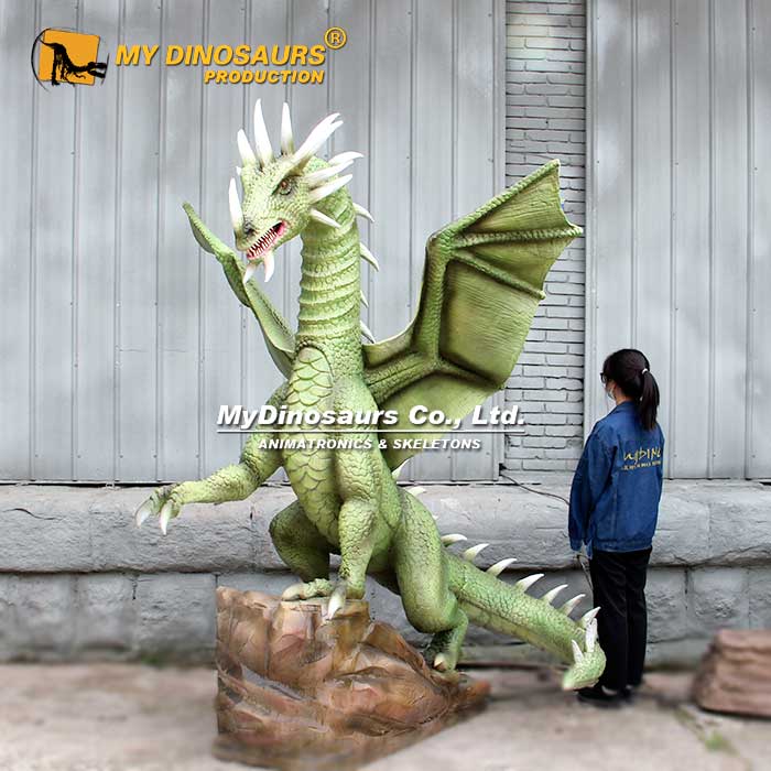 Life-size-animatronic-green-dragon-1