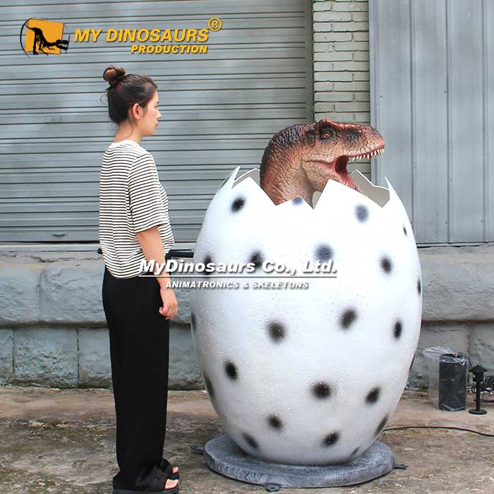 1.5M-Baby-dino-in-egg-statue-1