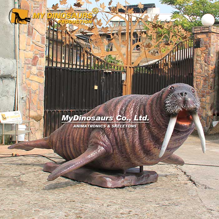 Animatronic-Walrus-1